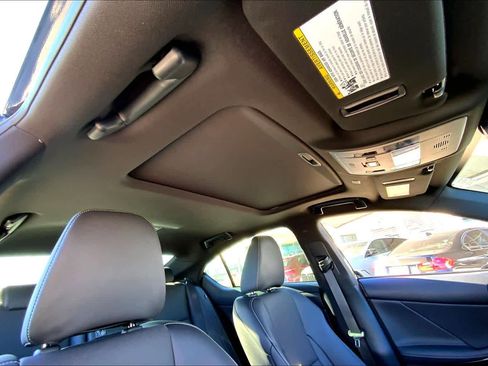 Used 2025 Lexus IS 350 F Sport image 13