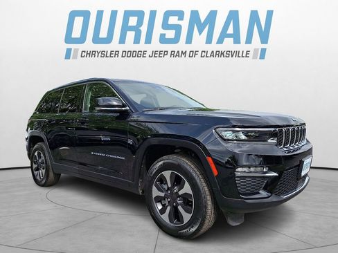 Used 2023 Jeep Grand Cherokee 4WD 4xe image 1