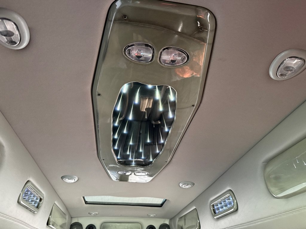 Used 2013 Chevrolet Express 2500 Extended RWD image 20