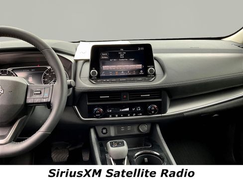 Certified 2026 Nissan Rogue SV AWD/4WD image 9