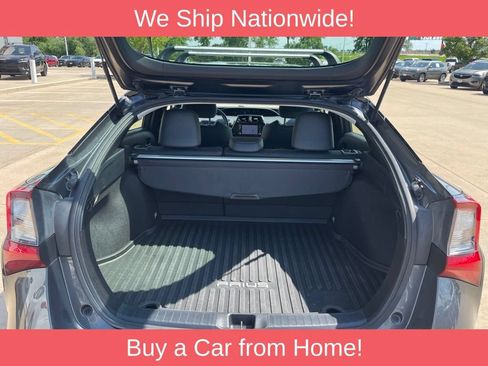 Used 2022 Toyota Prius XLE AWD/4WD image 13