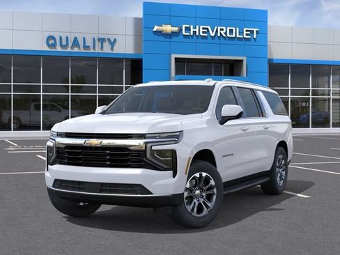 New 2026 Chevrolet Suburban LS RWD image 6