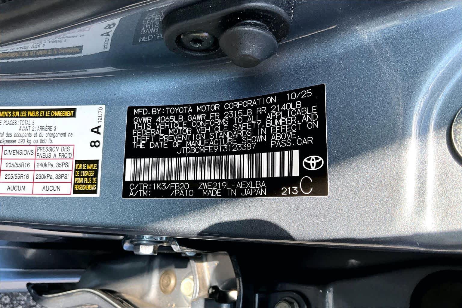 Used 2026 Toyota Corolla LE FWD image 34