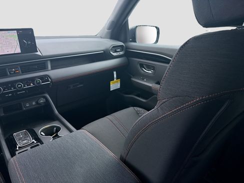 New 2026 Honda Pilot Sport image 19