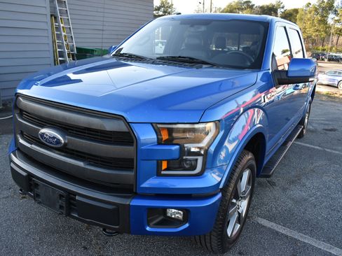 Used 2015 Ford F150 Lariat image 2
