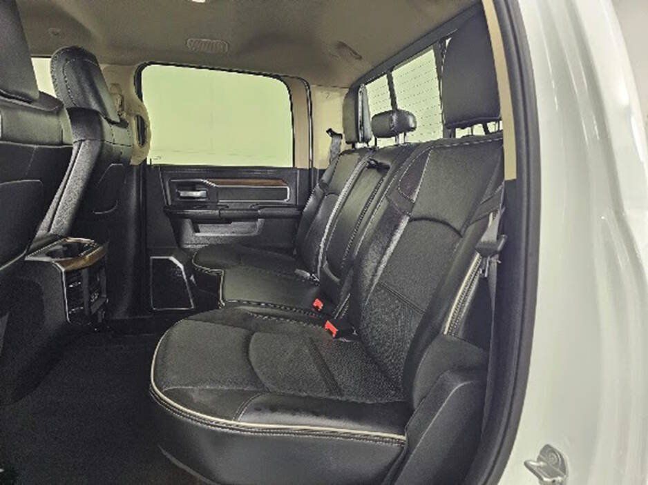 Used 2022 RAM 2500 Laramie AWD/4WD image 18