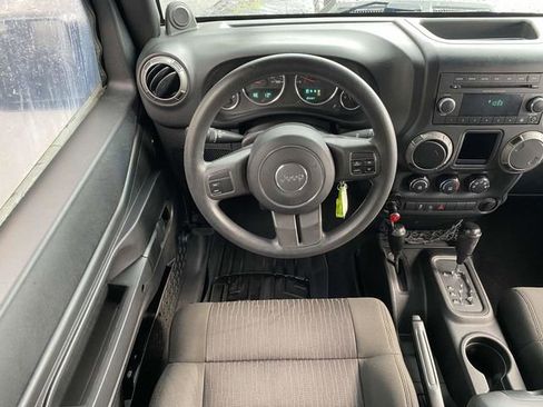 Used 2012 Jeep Wrangler Unlimited Sport w/ Trailer Tow Group image 13