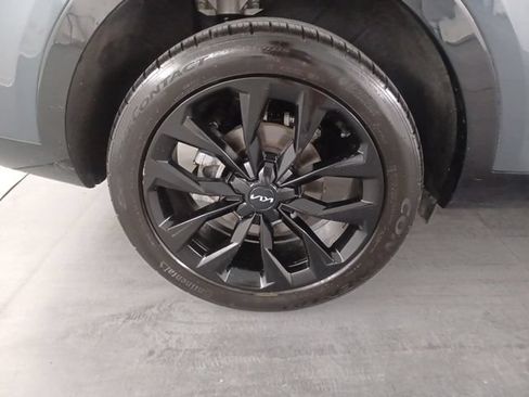 Used 2023 Kia Sorento SX AWD/4WD image 10