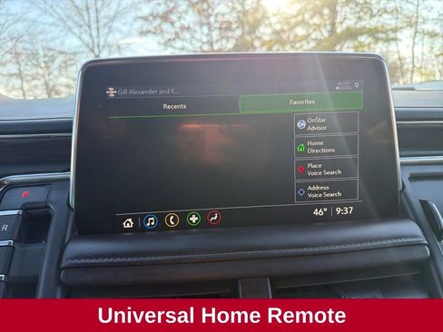 Used 2021 Chevrolet Suburban LT w/ LT Signature Package image 24