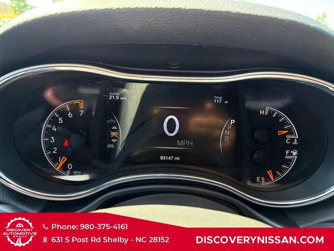 Used 2019 Jeep Grand Cherokee Altitude RWD image 25