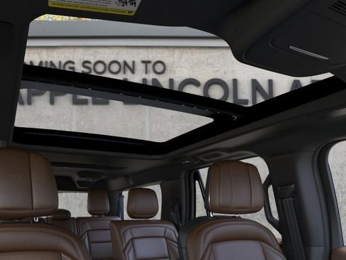 New 2026 Lincoln Navigator L Reserve AWD/4WD image 23