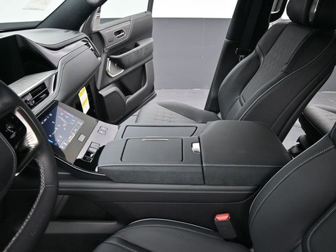 New 2026 INFINITI QX80 Autograph w/ Premium Cargo Package image 14