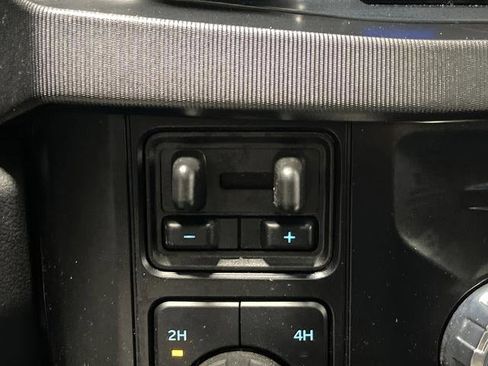 Used 2024 Ford F350 Platinum AWD/4WD image 27