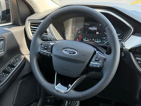 Certified 2022 Ford Escape SEL AWD/4WD image 19
