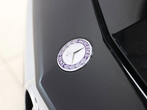 Used 2014 Mercedes-Benz SL 550 image 6