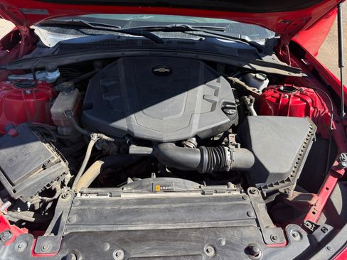 Used 2020 Chevrolet Camaro LT RWD image 20