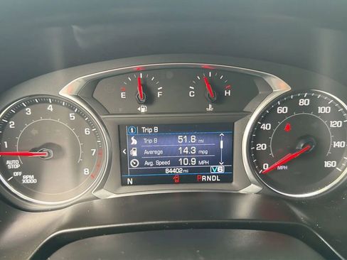 Used 2020 Chevrolet Blazer LT FWD image 21