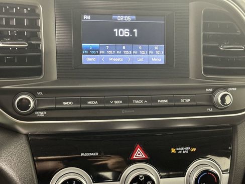 Used 2019 Hyundai Elantra SE w/ Cargo Package image 22