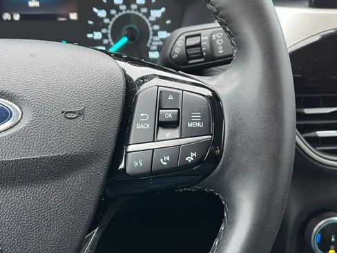 Certified 2022 Ford Escape SE w/ Convenience Package image 18