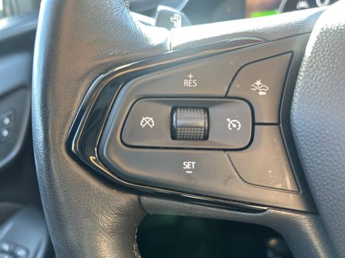 Used 2023 Chevrolet Bolt EUV LT w/ Comfort Package image 14