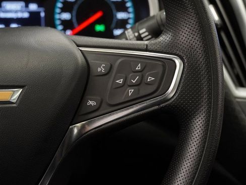 Used 2024 Chevrolet Malibu LT image 40