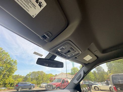 Used 2019 Chevrolet Silverado 1500 LT Trail Boss image 40