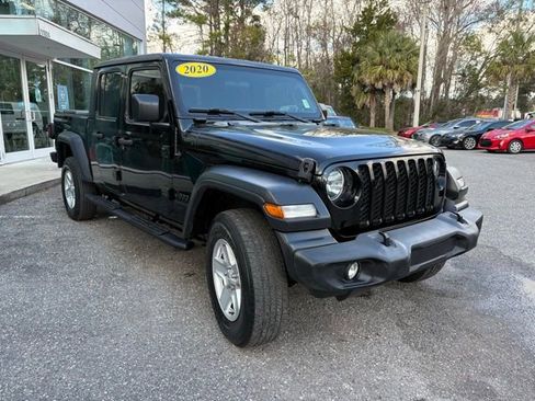 Used 2020 Jeep Gladiator Sport w/ Quick Order Package 24S image 9