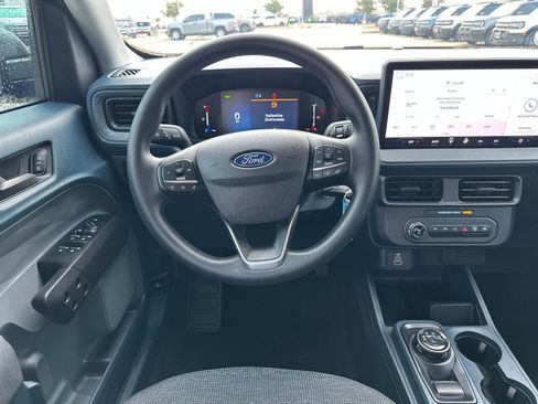 New 2025 Ford Maverick XL image 13