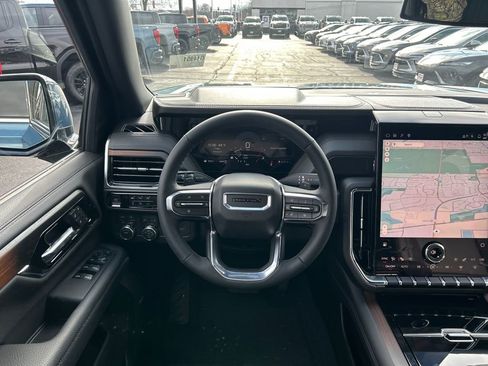 New 2026 GMC Yukon XL Denali image 31