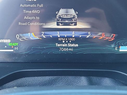 Used 2024 Jeep Grand Cherokee Limited 4xe w/ Luxury Tech Group II image 11