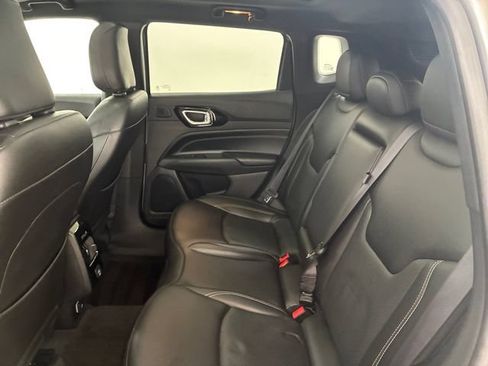 Used 2022 Jeep Compass High Altitude AWD/4WD image 18