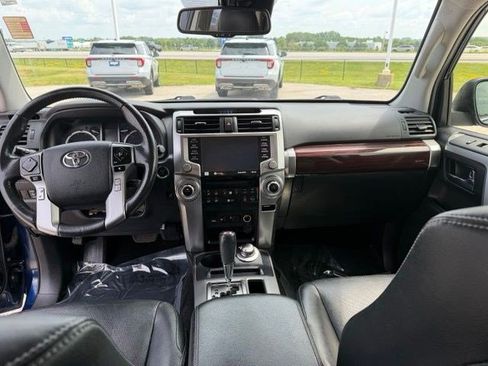 Used 2023 Toyota 4Runner Limited AWD/4WD image 35