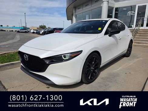 Used 2019 MAZDA MAZDA3 AWD Hatchback w/ Premium Pkg image 1