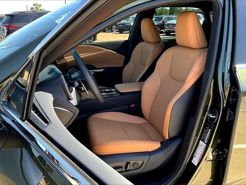 New 2025 Lexus RX 350 Premium image 9