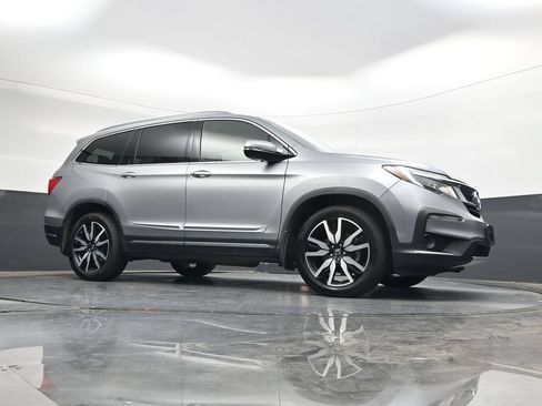 Certified 2019 Honda Pilot Touring image 26