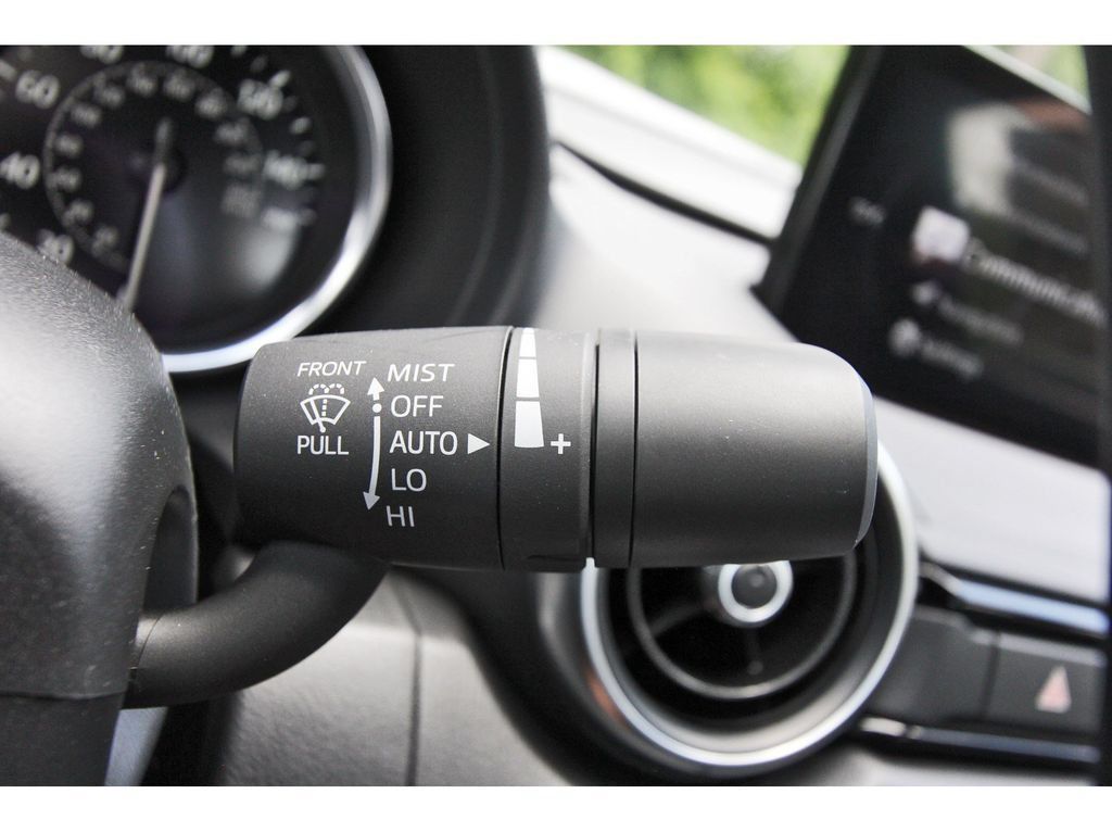 New 2026 MAZDA MX-5 Miata RF Grand Touring RWD image 17