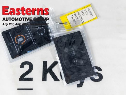 Used 2021 Tesla Model Y Long Range AWD/4WD image 19