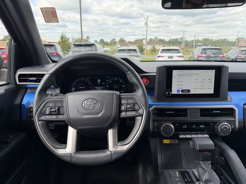 Used 2026 Toyota 4Runner TRD Off-Road AWD/4WD image 12