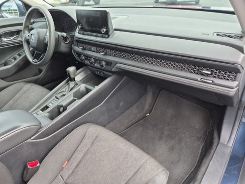 Used 2024 Honda Accord EX image 28