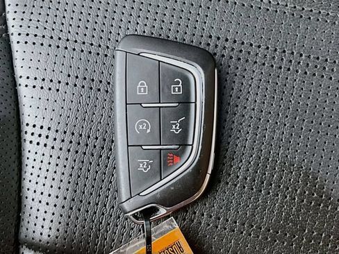 Used 2023 Cadillac Escalade Premium Luxury w/ LPO, Floor Liner Package AWD/4WD image 12