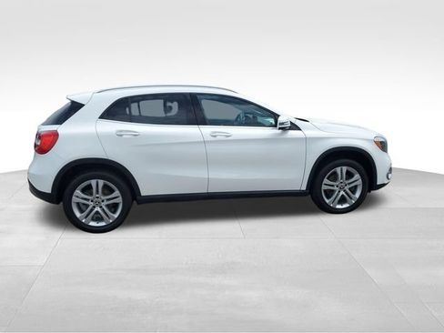 Used 2019 Mercedes-Benz GLA 250 4MATIC image 3
