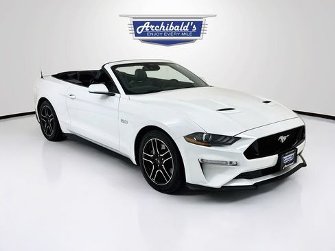 Used 2022 Ford Mustang GT Premium RWD image 1