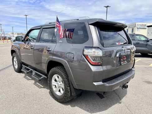 Used 2015 Toyota 4Runner SR5 Premium AWD/4WD image 4