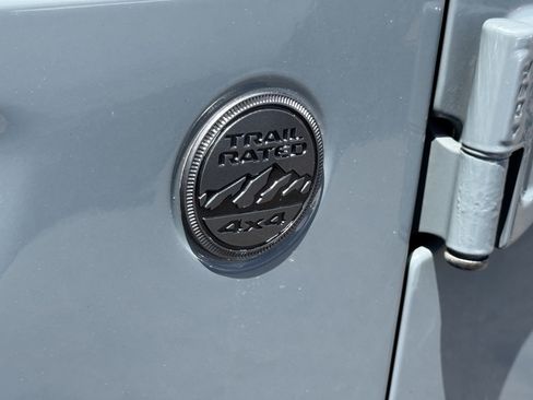 Used 2024 Jeep Wrangler Unlimited Sport AWD/4WD image 5