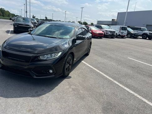 Used 2019 Honda Civic EX image 10