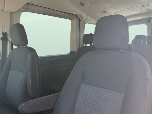 Used 2023 Ford Transit 350 XL image 39