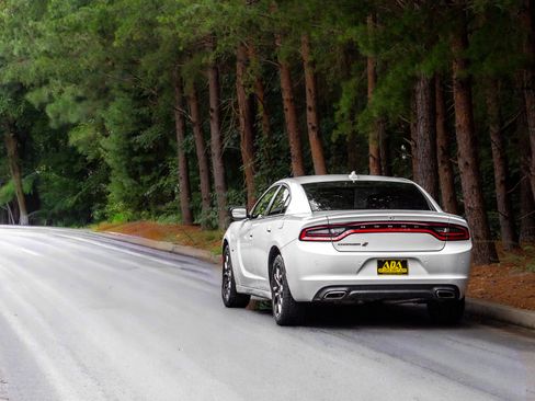 Used 2018 Dodge Charger GT image 35