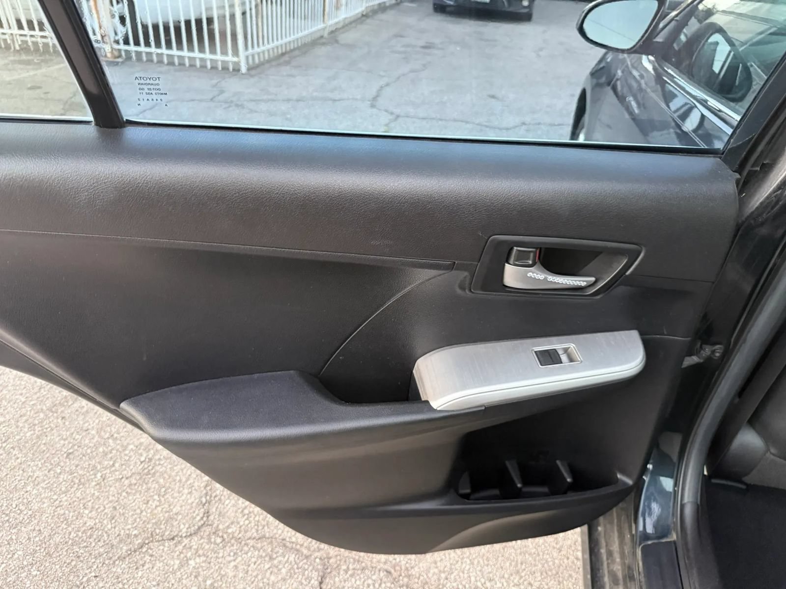 Used 2012 Toyota Camry SE FWD image 20