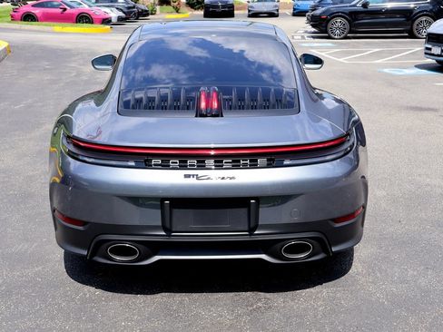 Used 2025 Porsche 911 Carrera RWD image 32