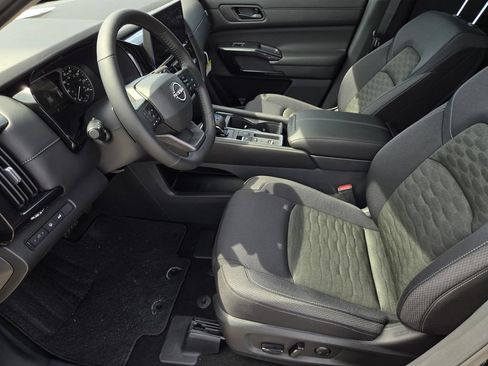 New 2026 Nissan Pathfinder SV FWD image 19